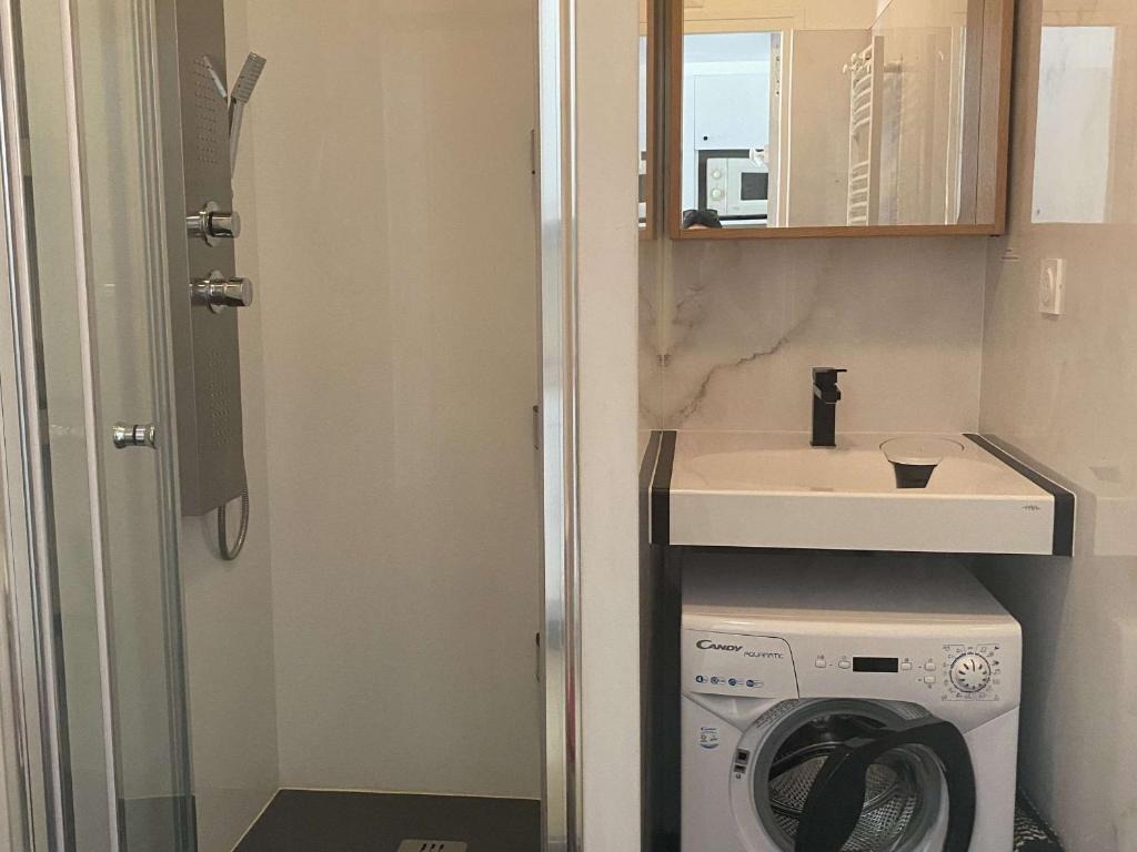 Studio lumineux avec climatisation et wifi à Balaruc-les-Bains - FR-1-553-61 - 4