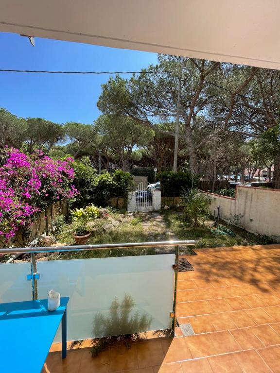 T3 de 65 m2 terrasse jardin à 300 m de la mer - 1