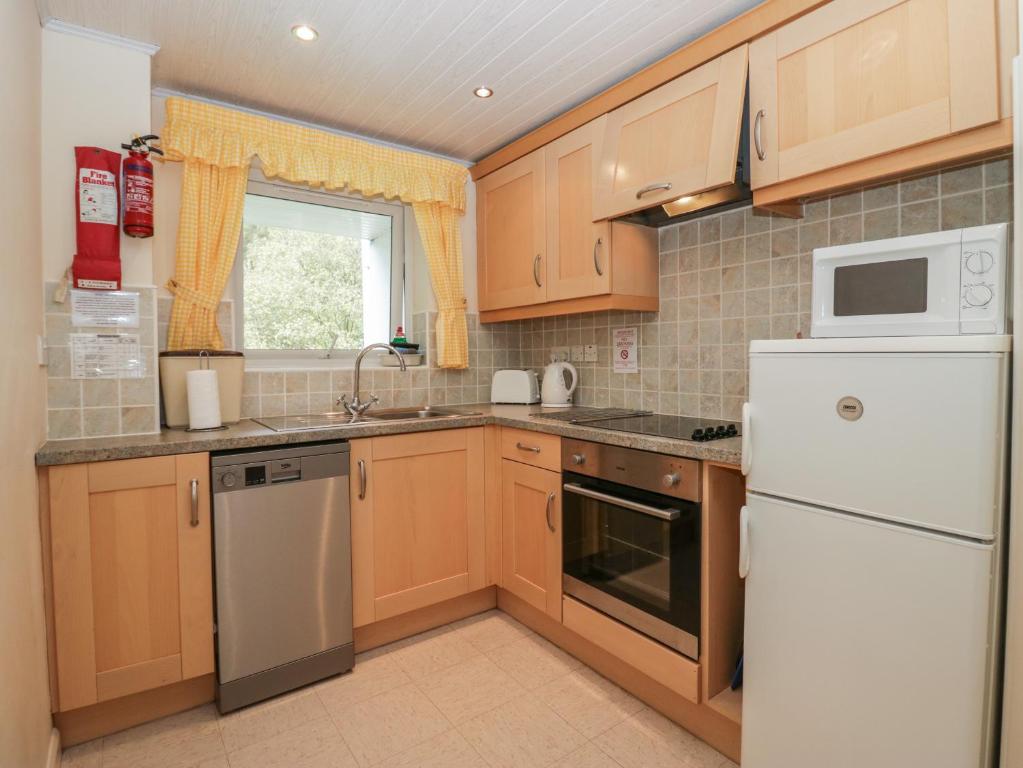 Apartment 4, Keswick photo 6