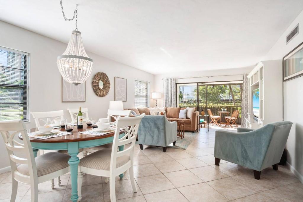 Seaview #104, Marco Island