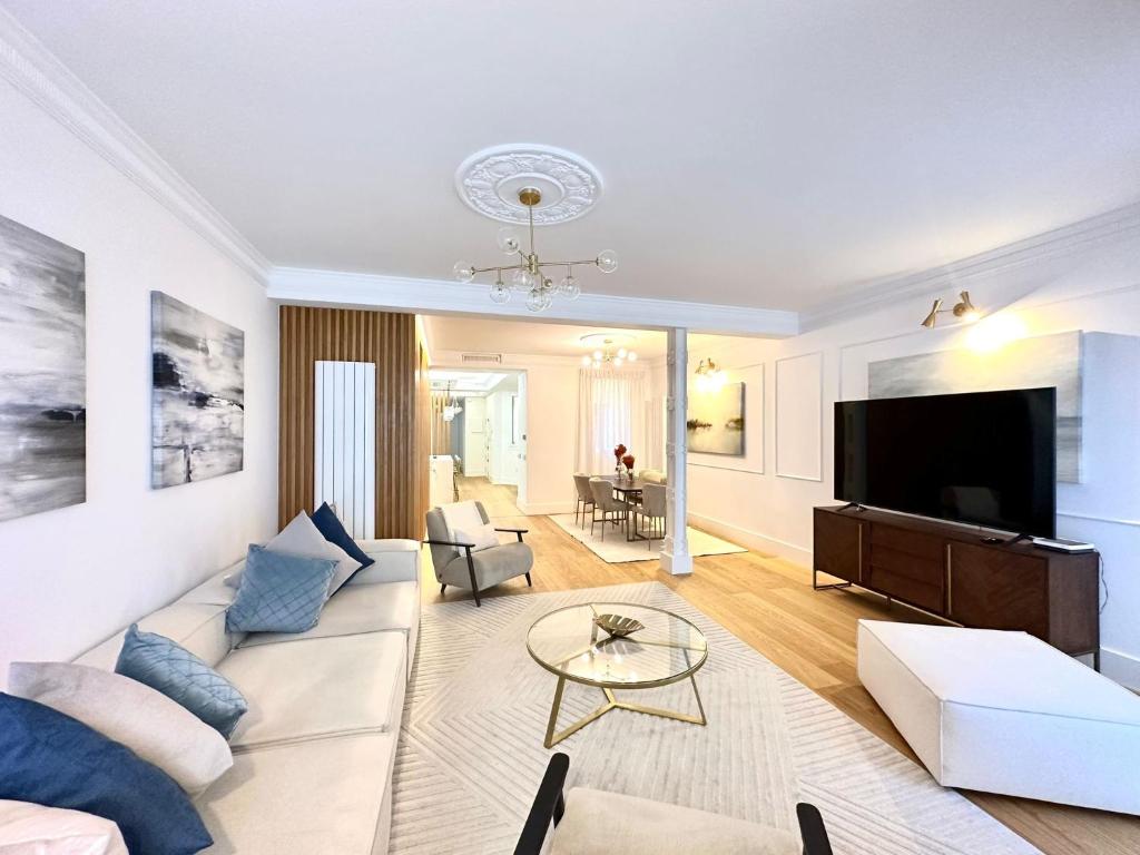 LUXURY FLAT ROX - 4