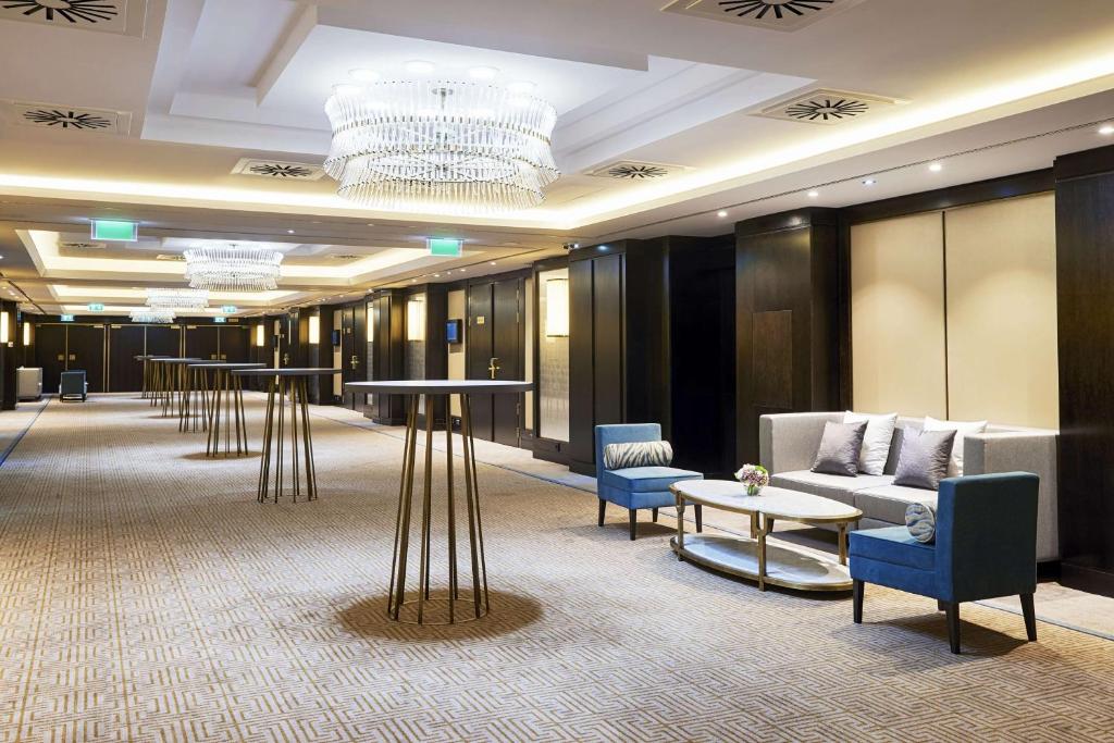 Meeting room / ballrooms
