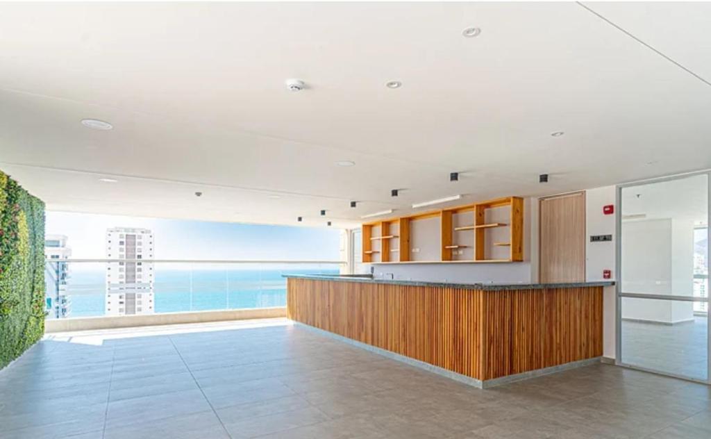 Apartamento a mts de la playa Elegante y Acogedor - 2