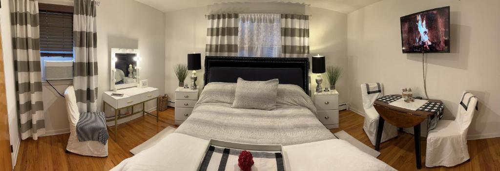 Welcoming Private Suite with French Touches