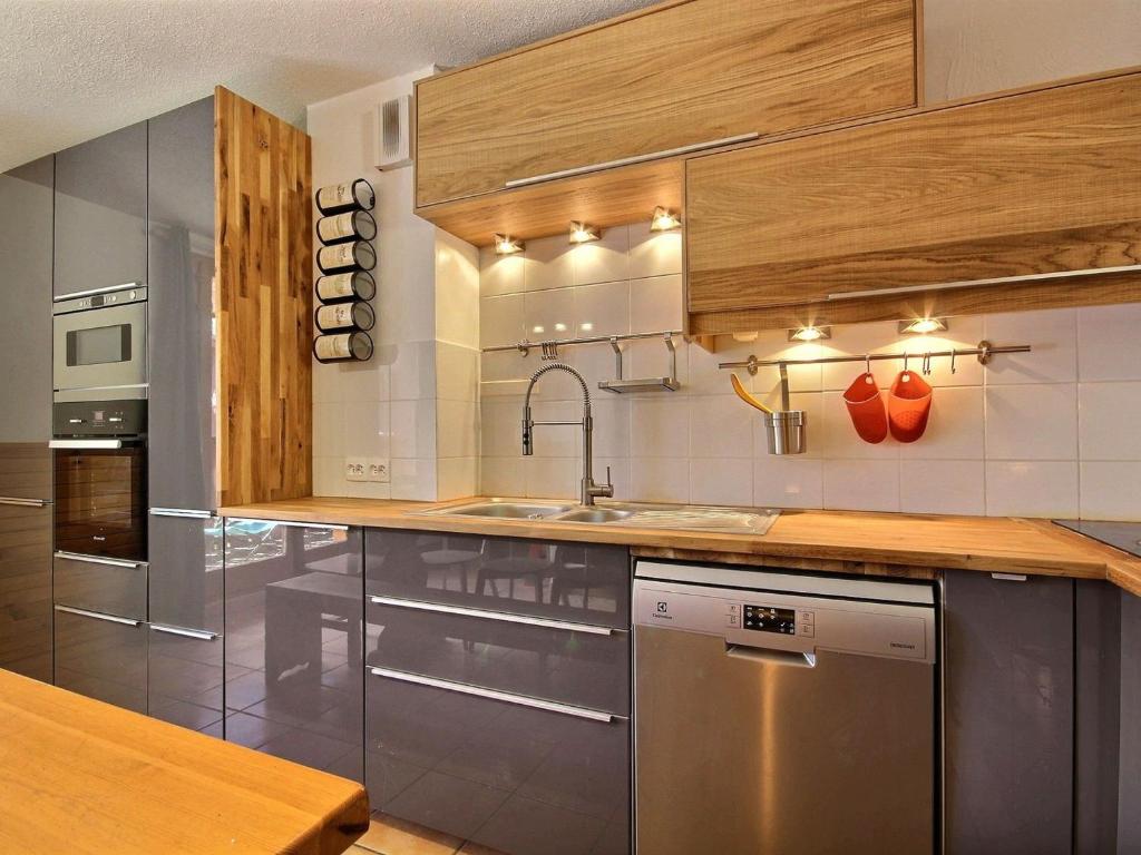 Chalet individuel 10 pers., sur les pistes, Wi-Fi - FR-1-455-242 - 2