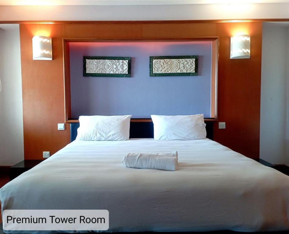 Alpine LXPD Premium Tower Room, Port Dickson