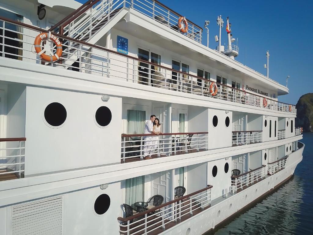 パラダイス エレガンス クルーズ ハロン (Paradise Elegance Cruise Halong) 外観