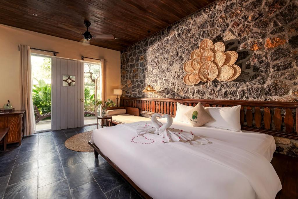 Tam Cốc Retreat Ninh Bình