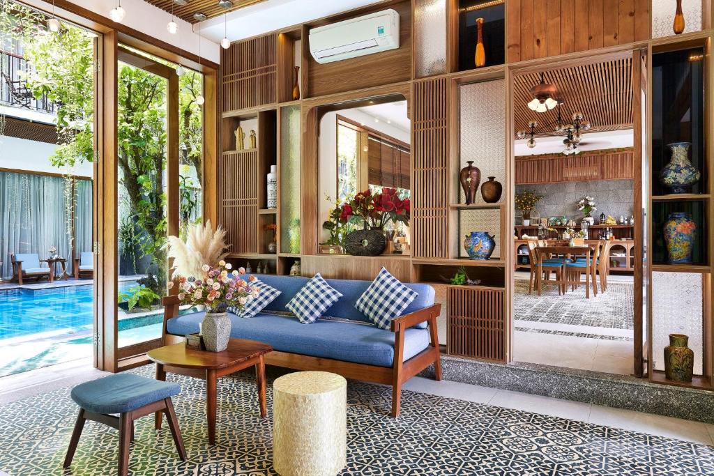 탐 하우스 빌라 호텔 풀뷰 룸 호텔 이미지 2