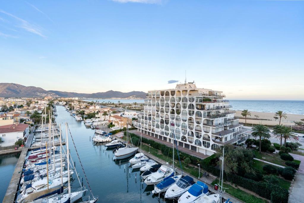 WELCS APARTAMENTO 101 EMP con vistas al Mar - 3