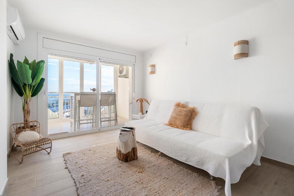 WELCS APARTAMENTO 101 EMP con vistas al Mar - 1