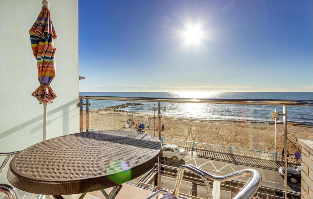 Cozy Apartment In Torrevieja - 1