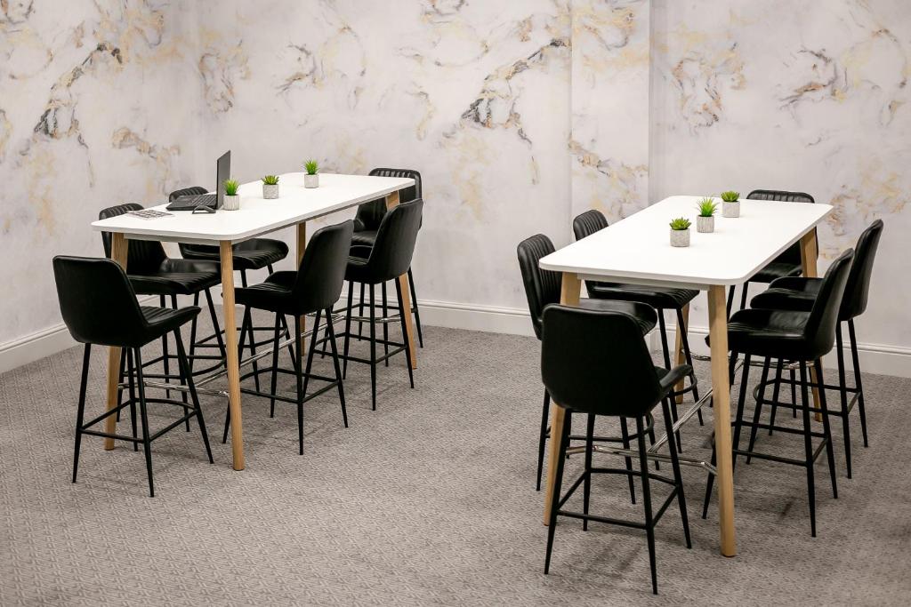 フロント・ロビー