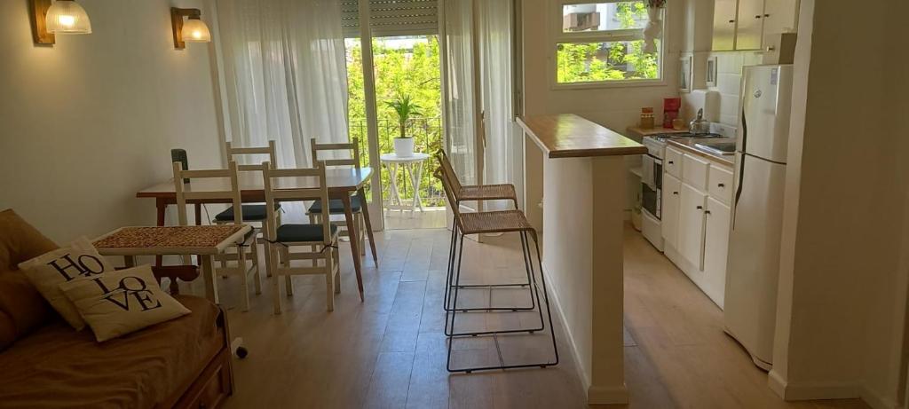 Depto 2 Ambientes 55M2. Balcon a la Calle - 2