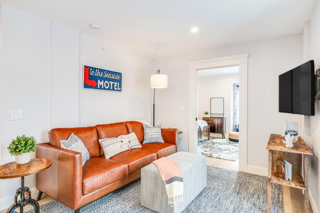 Fun in the Sun, Provincetown