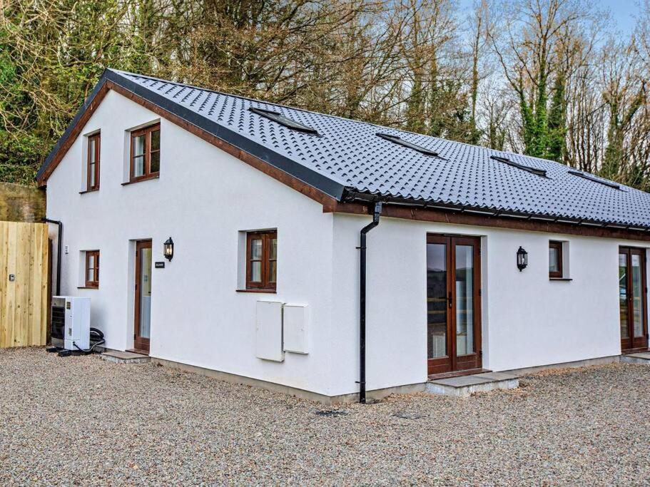 Hillsview 4 berth renovated barn conversion, Holiday home Combe Martin