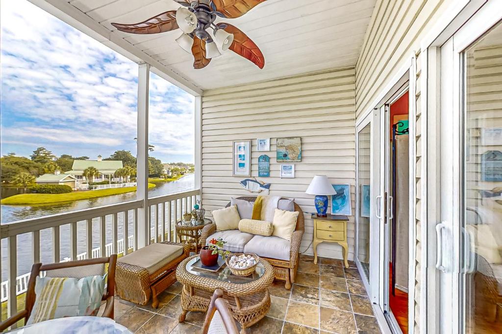 The Gleaming Starfish at Ocean Keyes, Myrtle Beach