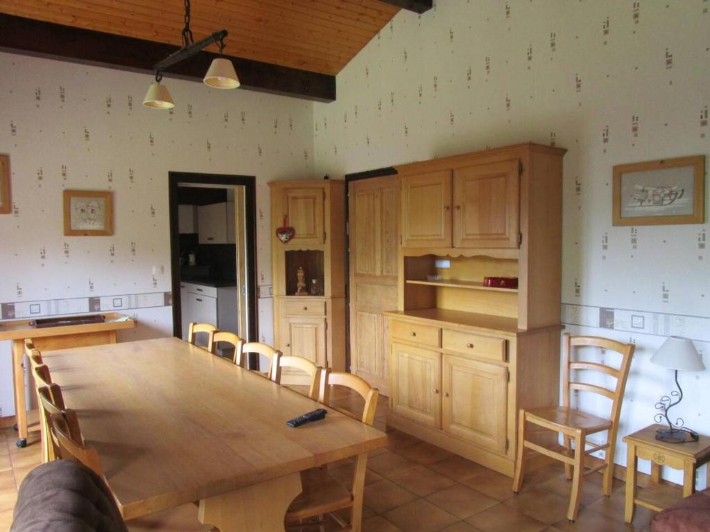 Grand appt chalet savoyard, cuisine équipée, 4 chambres, 2 sdb, Le Chinaillon - FR-1-467-60 - 2