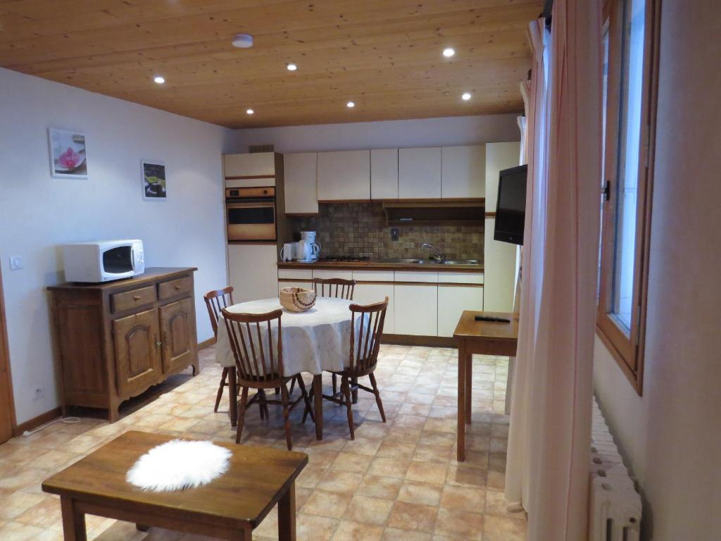 Studio pour 3 avec balcon et animaux admis, proche pistes - FR-1-467-72 - 4