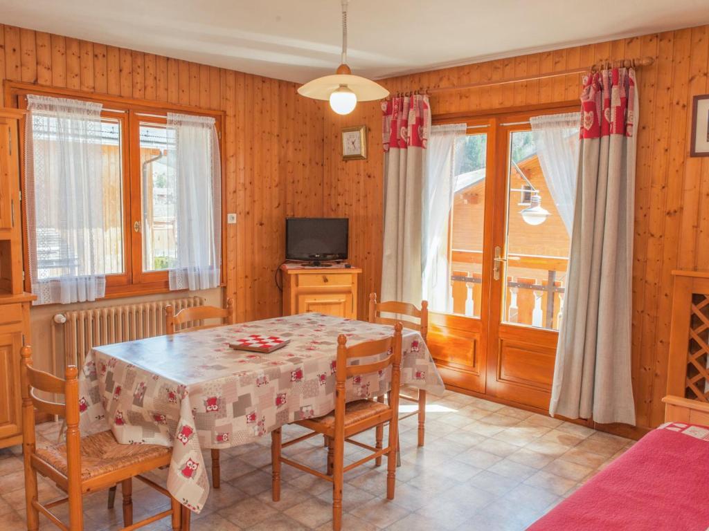 Appartement cosy 6 pers. avec parking au cœur du Grand-Bornand - FR-1-467-94 - 2