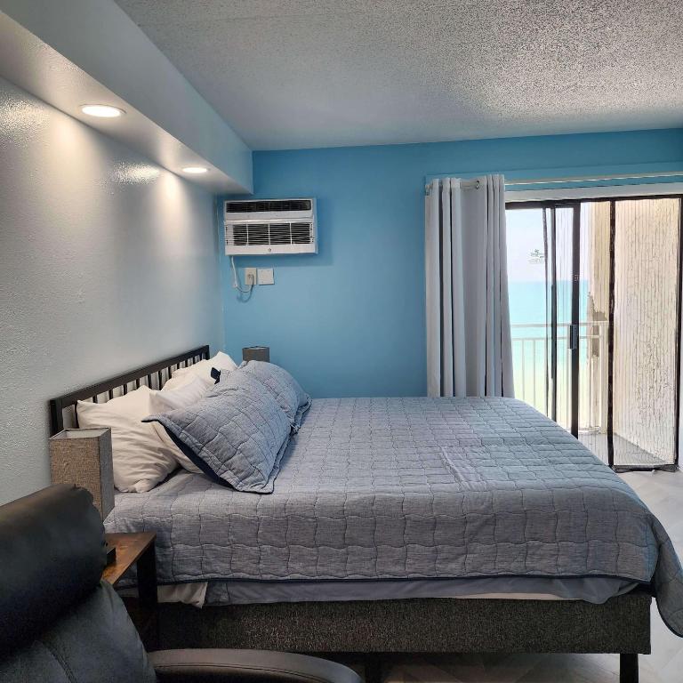 Oceanfront Efficiency T604, Myrtle Beach