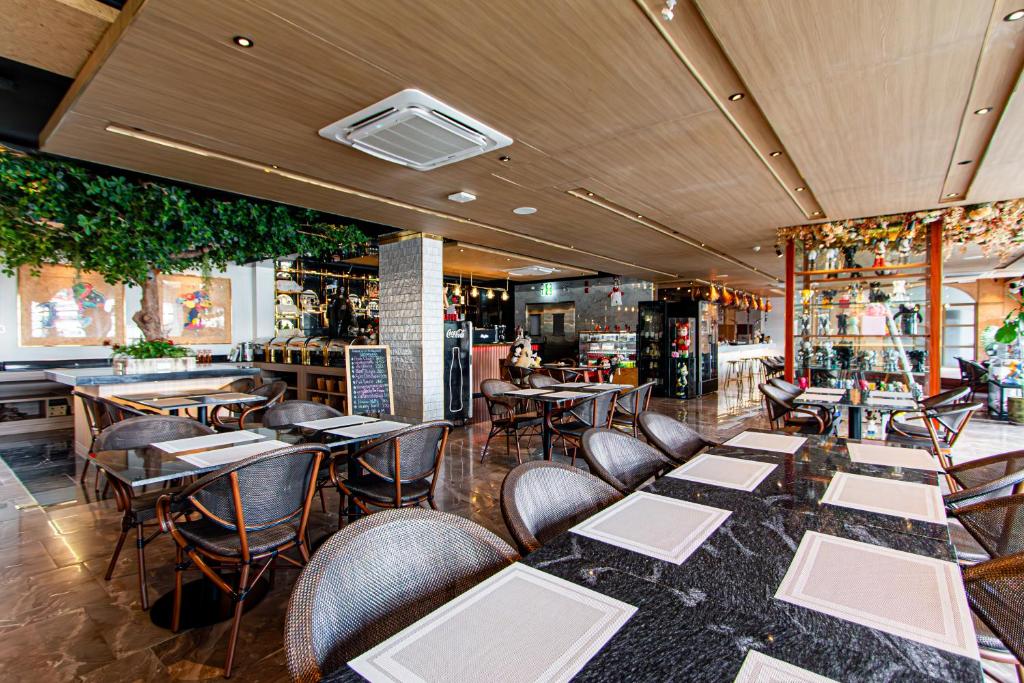 曼谷弗莱姆酒店 (Frame Hotel Bangkok)