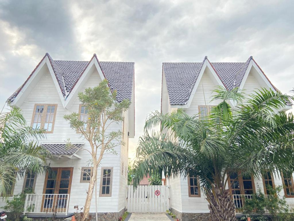 nDalem Abhirama, Ngaglik