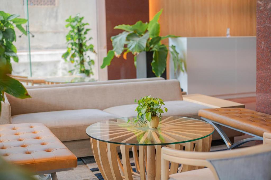 フロント・ロビー