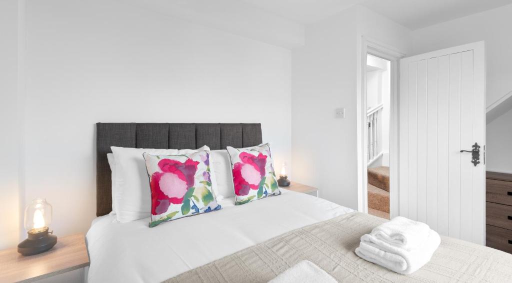 Well Coach House by Cliftonvalley Apartments, Bristol