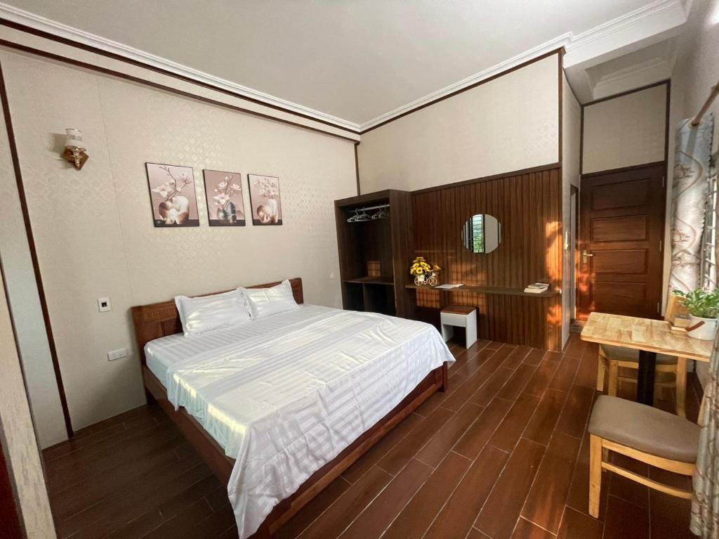 TAM COC LACASA HOMESTAY