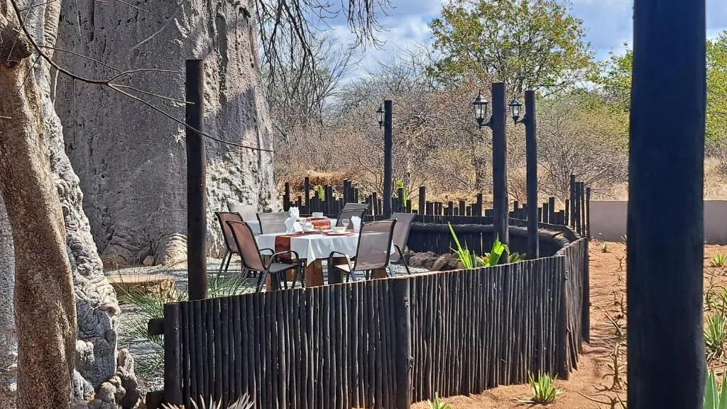 Hambana Lifestyle Lodge, hotel in Musina