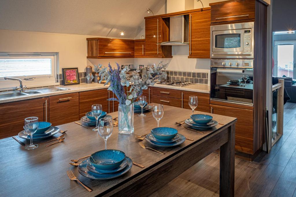 Lakeland Lodge 9B, Warton photo 4