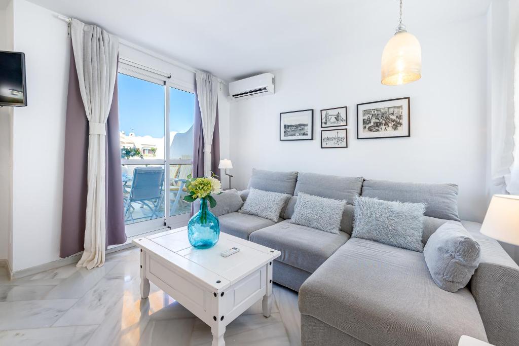 Holiday rental apartment Puerto Marina Benalmádena SEA VIEW - 1 minuto de la playa VISTA al MAR - 3