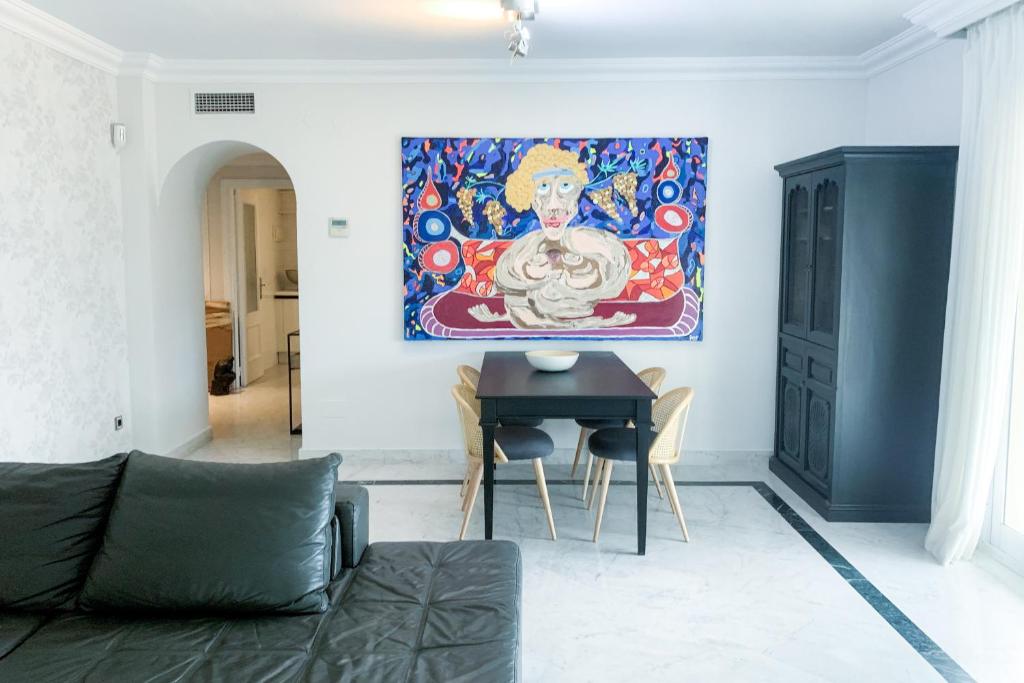 Luxury 3BR Apt Puerto Banus - Terrace - Near Beach - 3