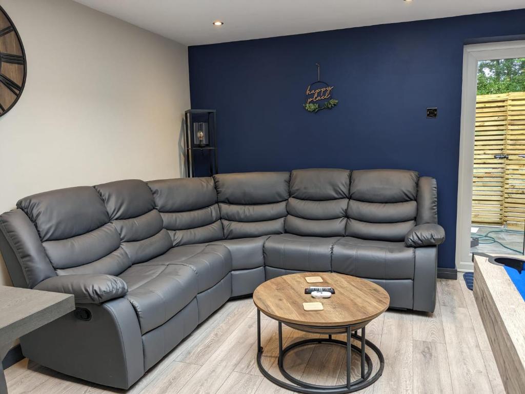 Bowness 3-Bed Hot Tub House photo 5