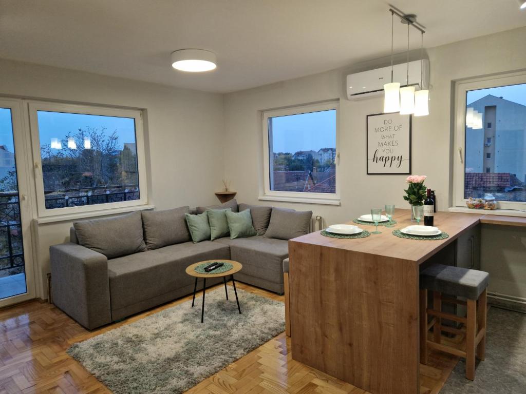VICTORY APARTMENT - 1