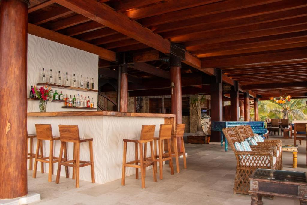 Bar/lounge