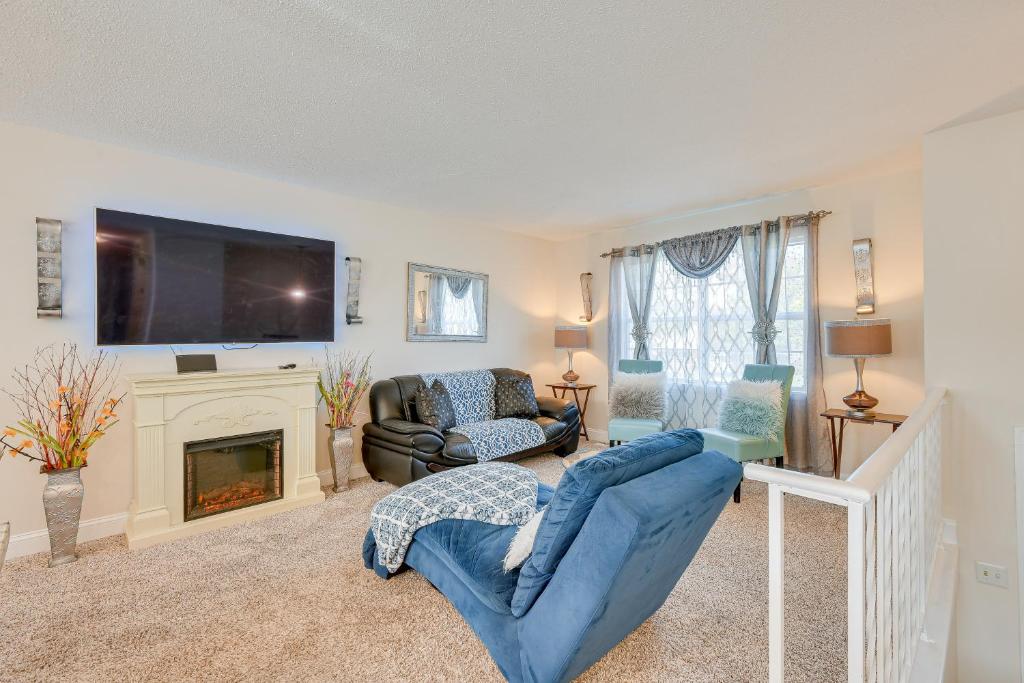 Pet-Friendly Fort Washington Home Near DC!