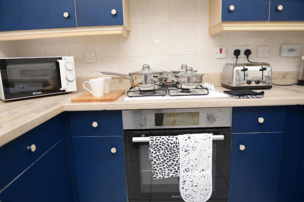 Gorgeous 3 Bed House, Bristol photo 7