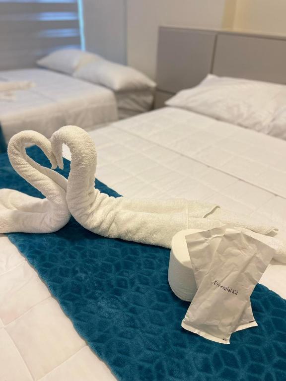 Seaview Mactan Newtown 1BR with 2 beds, Lapu Lapu City