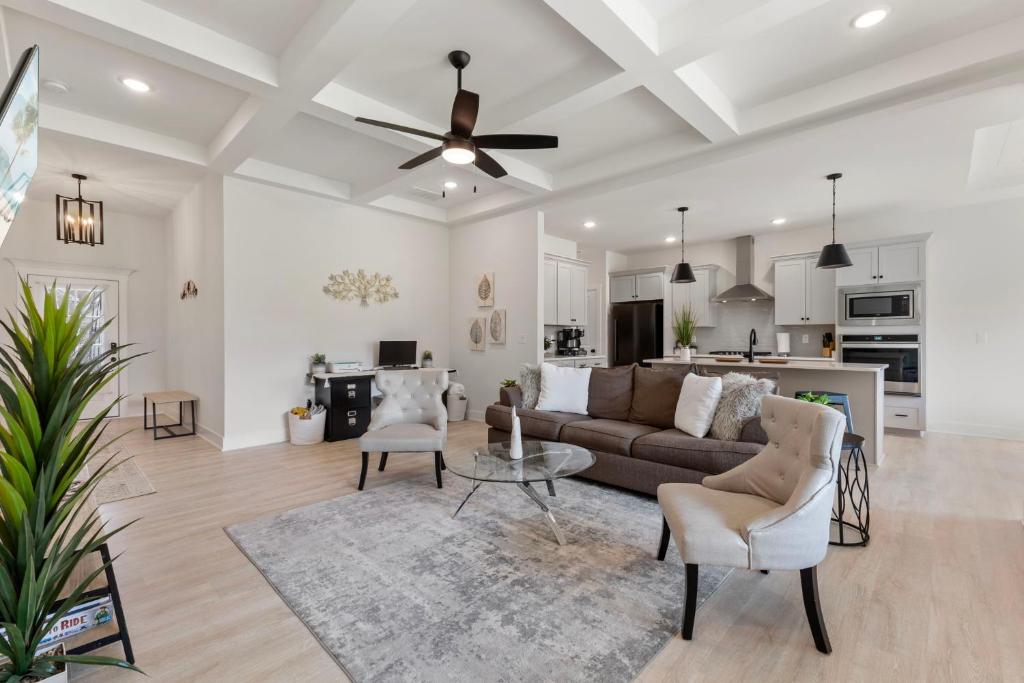 Workfriendly and near downtown, Jeffersonville