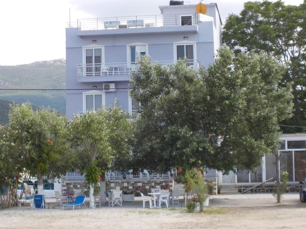 Hotel Prinos photo