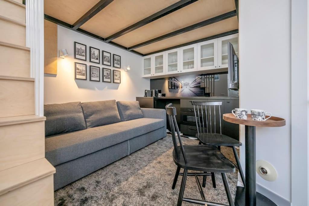 Stylish Apartment in Vilnius Old Town/ URBAN RENT, Vilnius