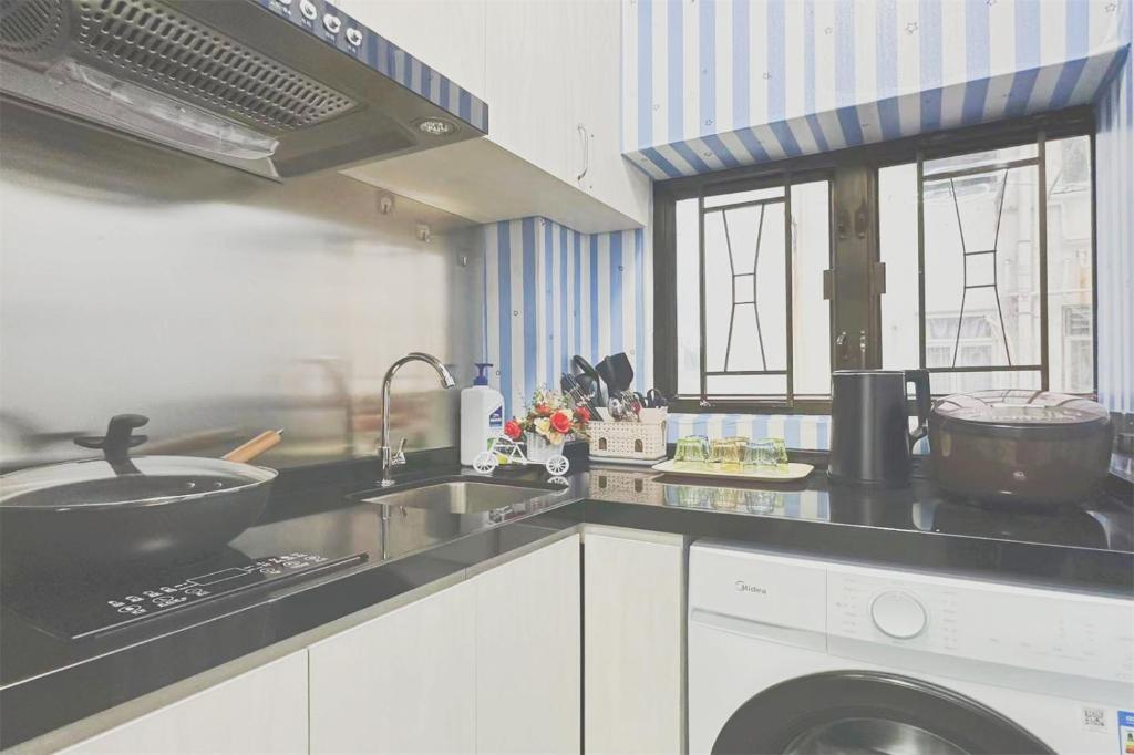 apt 4BR10pax, 2bar ,1mins mtr 호텔 이미지 1