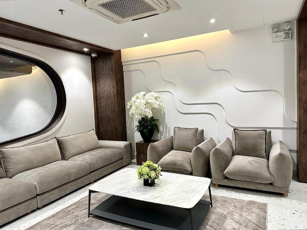 Hải Long Hotel 2