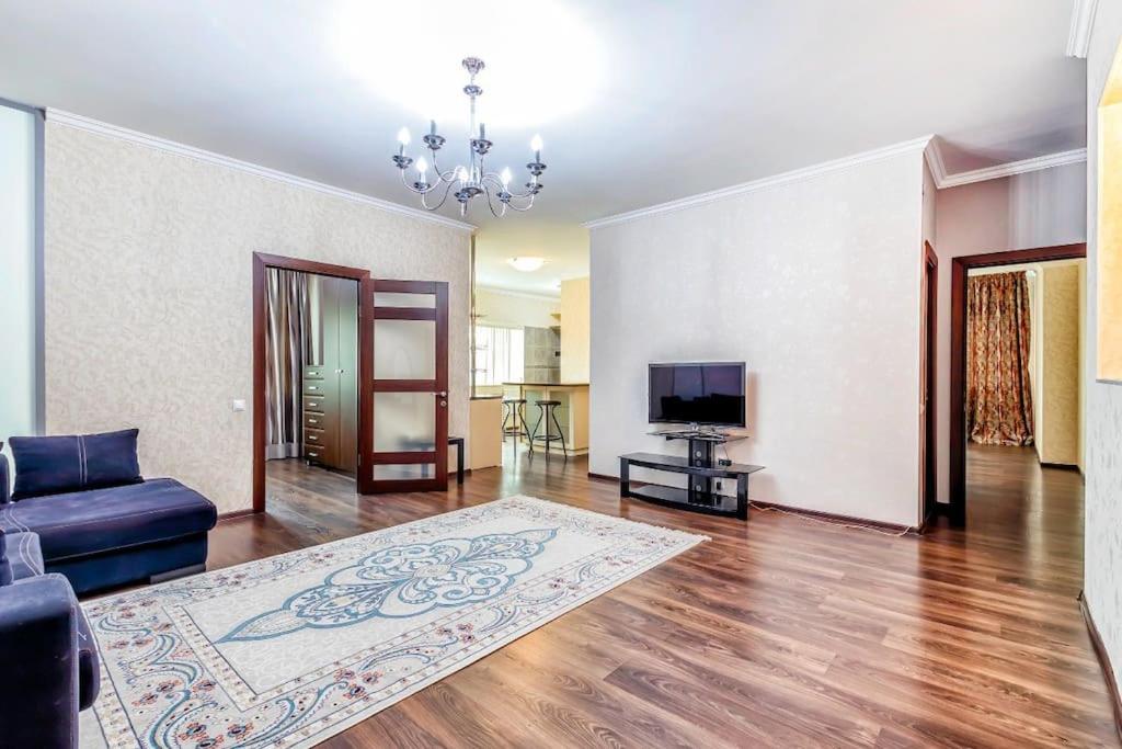 ЖК Северное Сияние 5\1-7, Astana