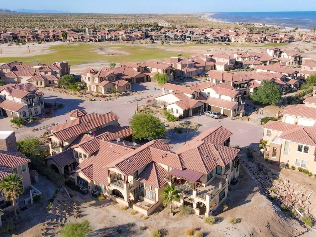 Beautiful El Dorado Ranch Vacation Rental Condo - 3