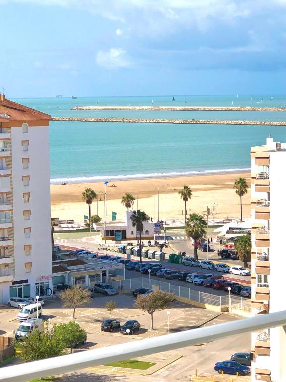 Frente al mar, preciosas vistas, piscinas , valdelagrana - 1