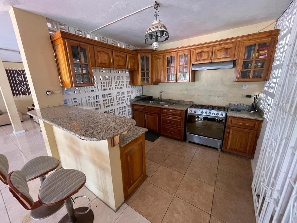 The Lodge @ Peaceful Palms 수영장 전망