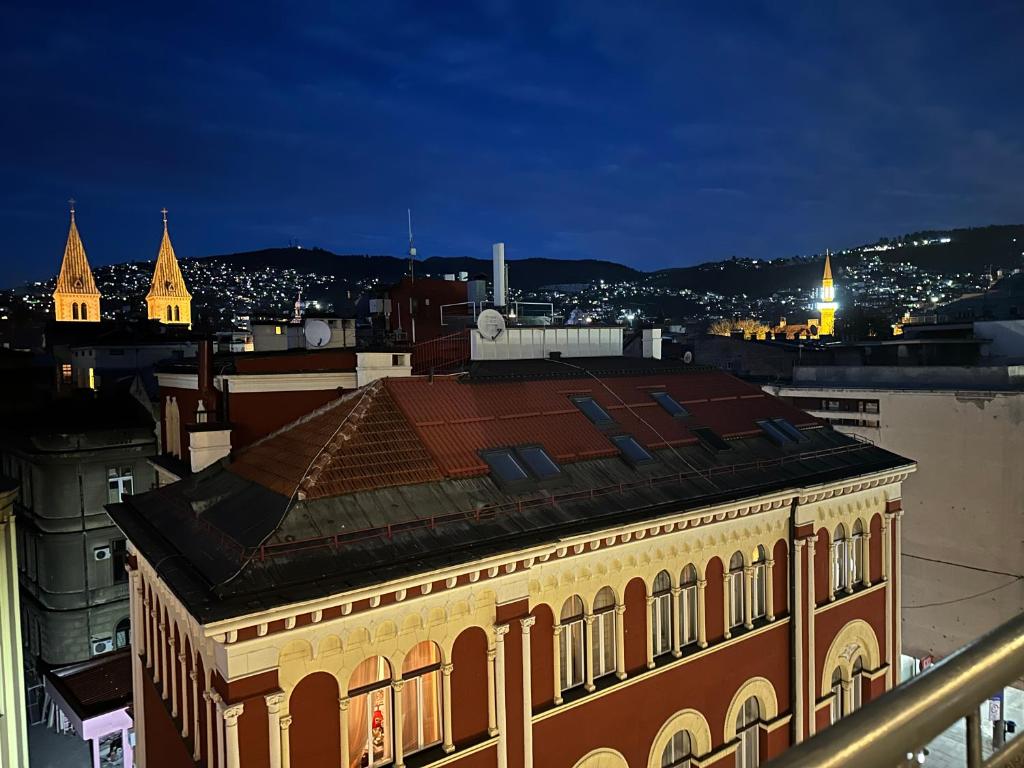Sarajevo Skyline Apartment - 2